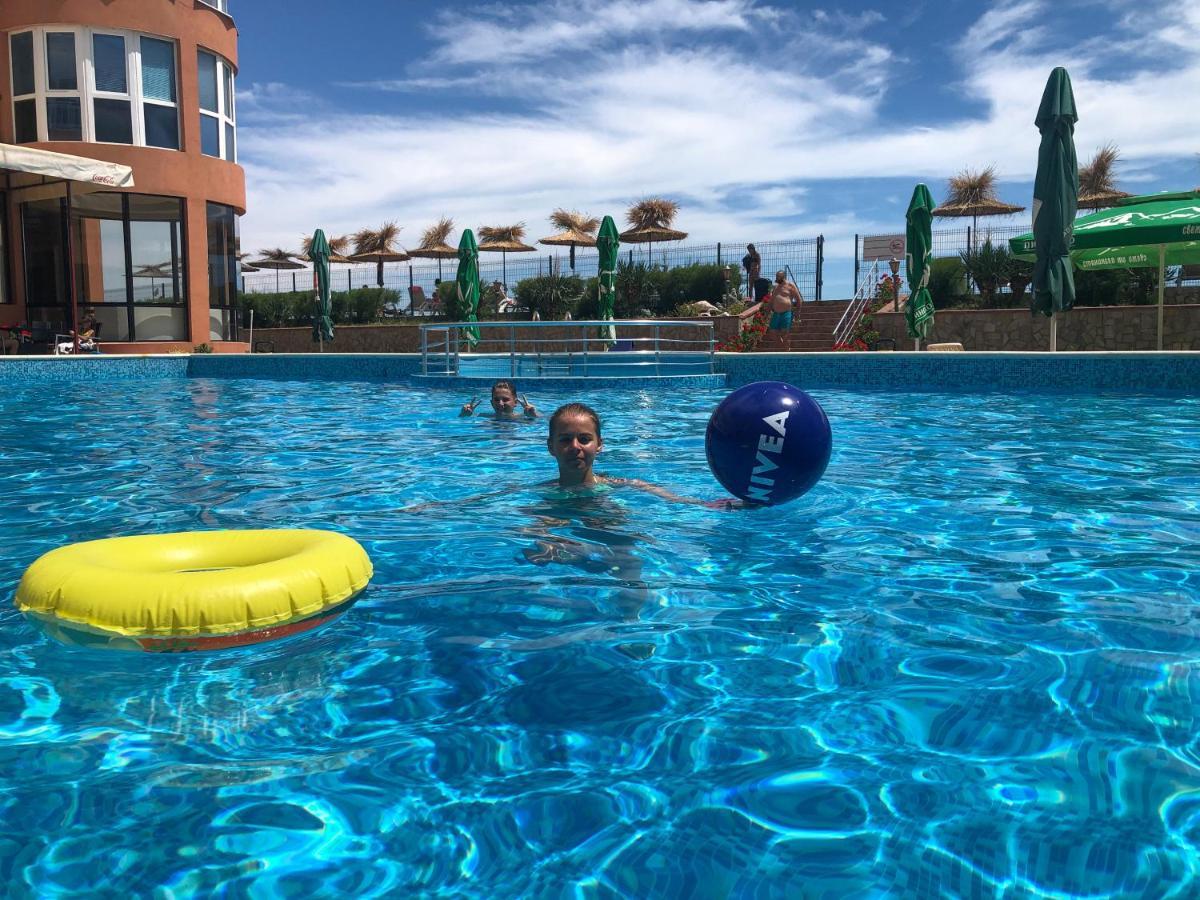 Complex Relax Pomorie All Inclusive Bagian luar foto